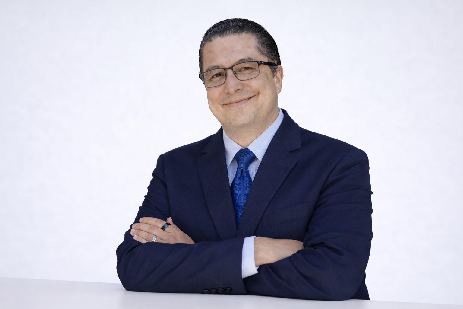 Dr. Diego Arenas Moya